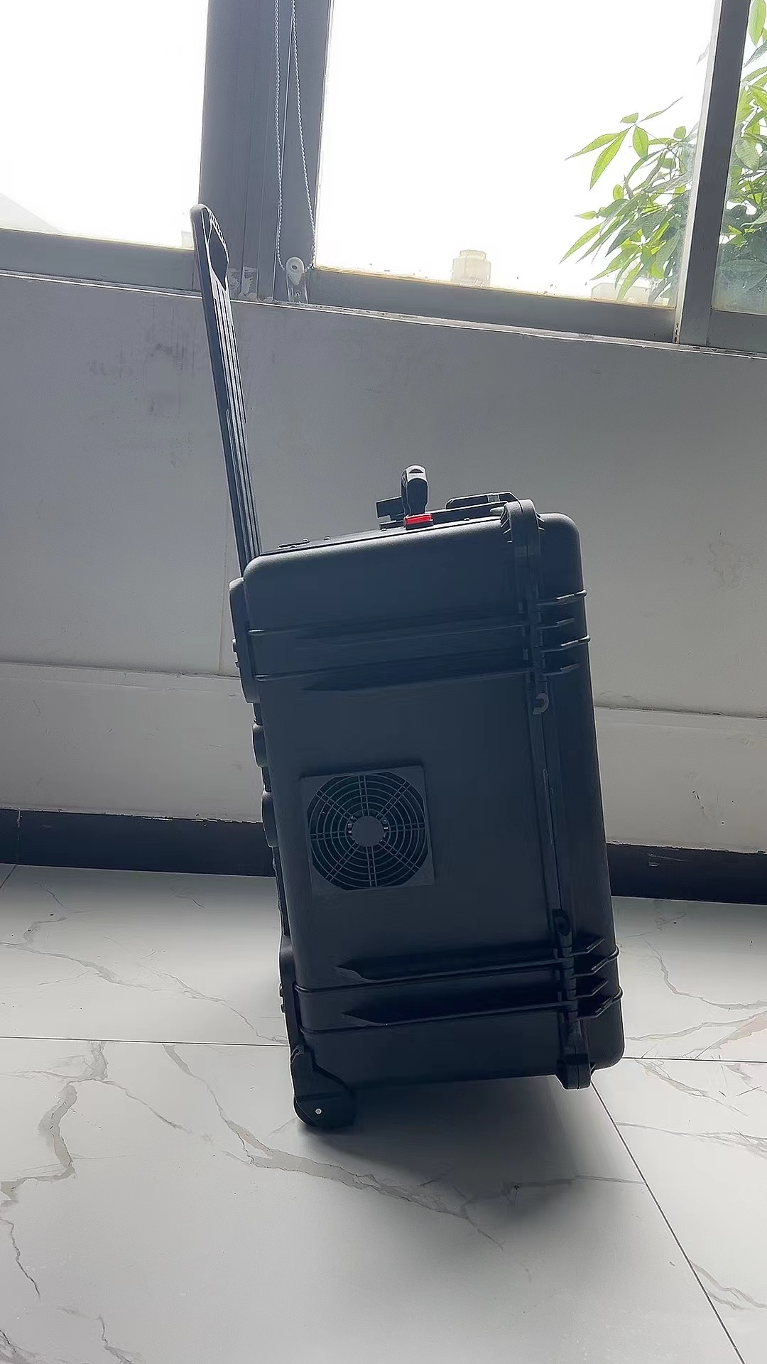 勉县手拉箱型移动通信干扰器